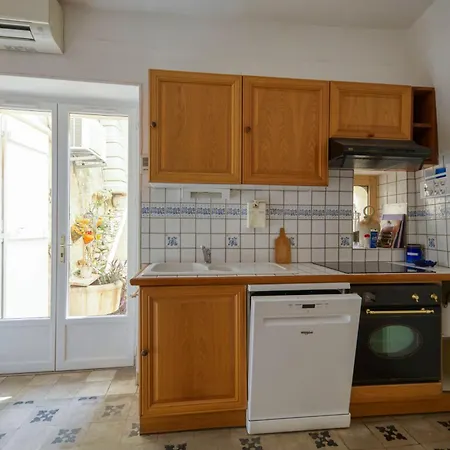 Maison De Choubaka בית נופש *