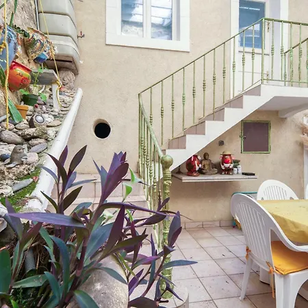 Maison De Choubaka בית נופש *