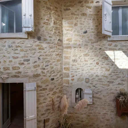 בית נופש Maison De Choubaka Alignan-du-Vent