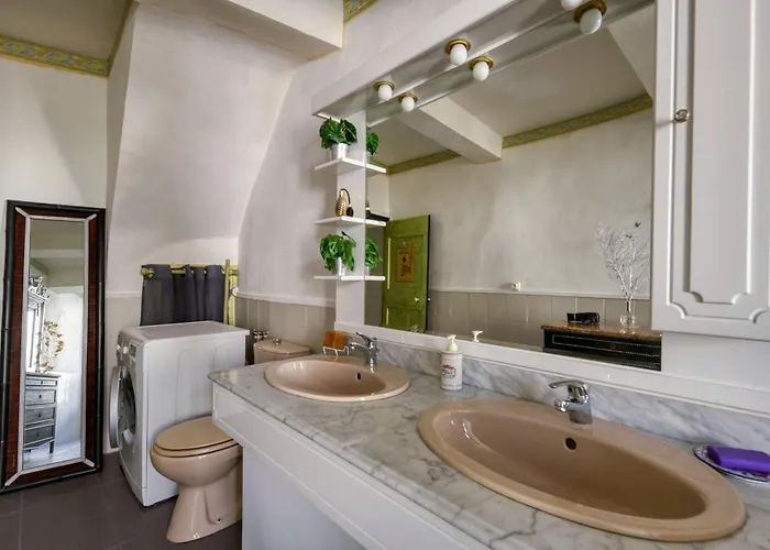 Maison De Choubaka *